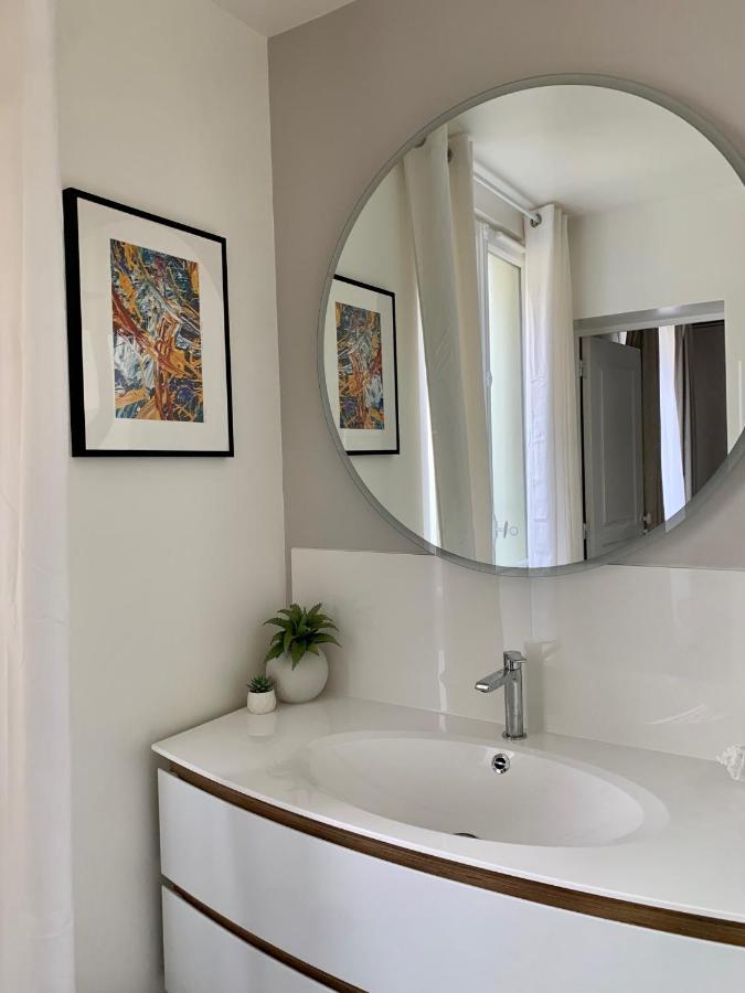 Le Ciel De Paris - Montparnasse & Jardin Du Luxembourg Bed & Breakfast Exterior photo