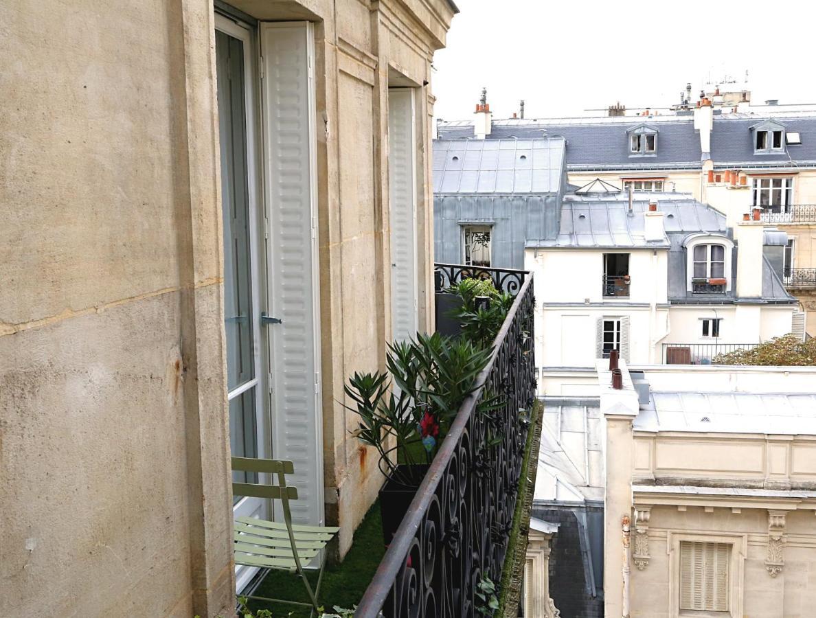 Le Ciel De Paris - Montparnasse & Jardin Du Luxembourg Bed & Breakfast Exterior photo