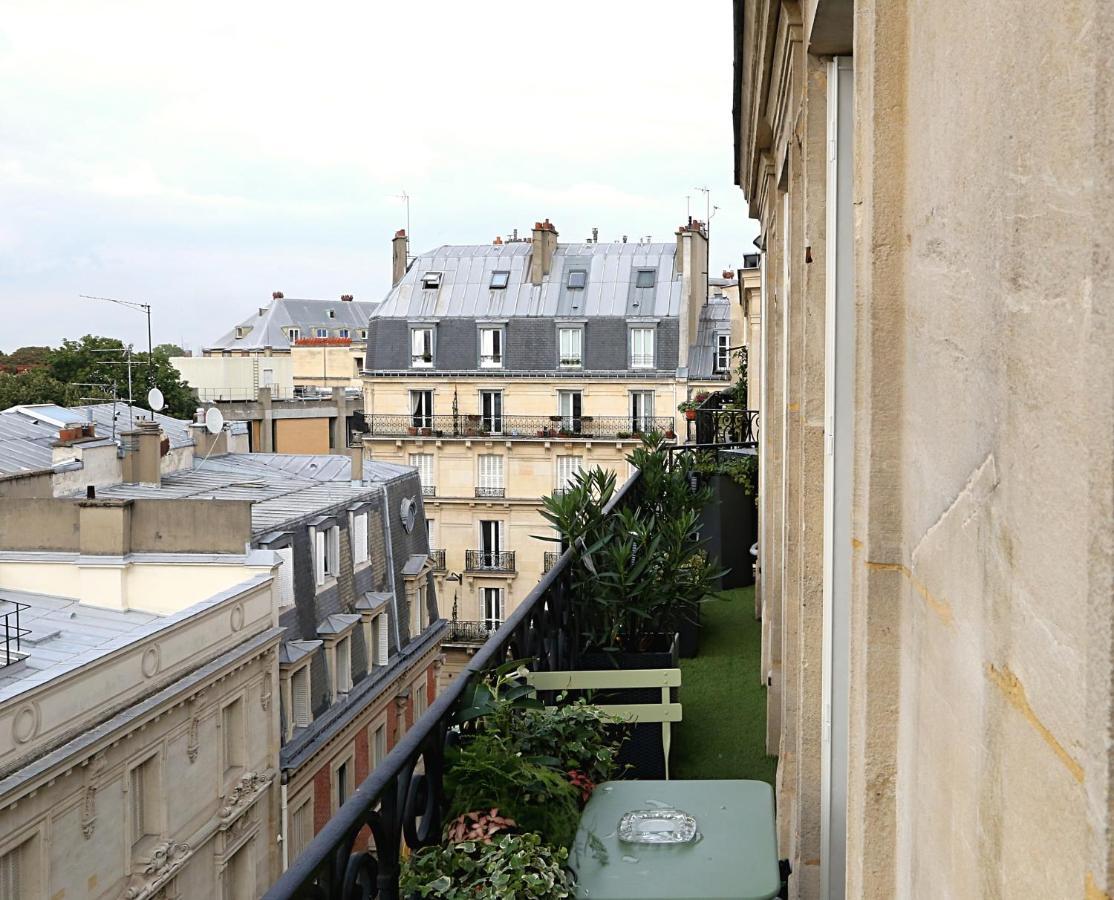 Le Ciel De Paris - Montparnasse & Jardin Du Luxembourg Bed & Breakfast Exterior photo